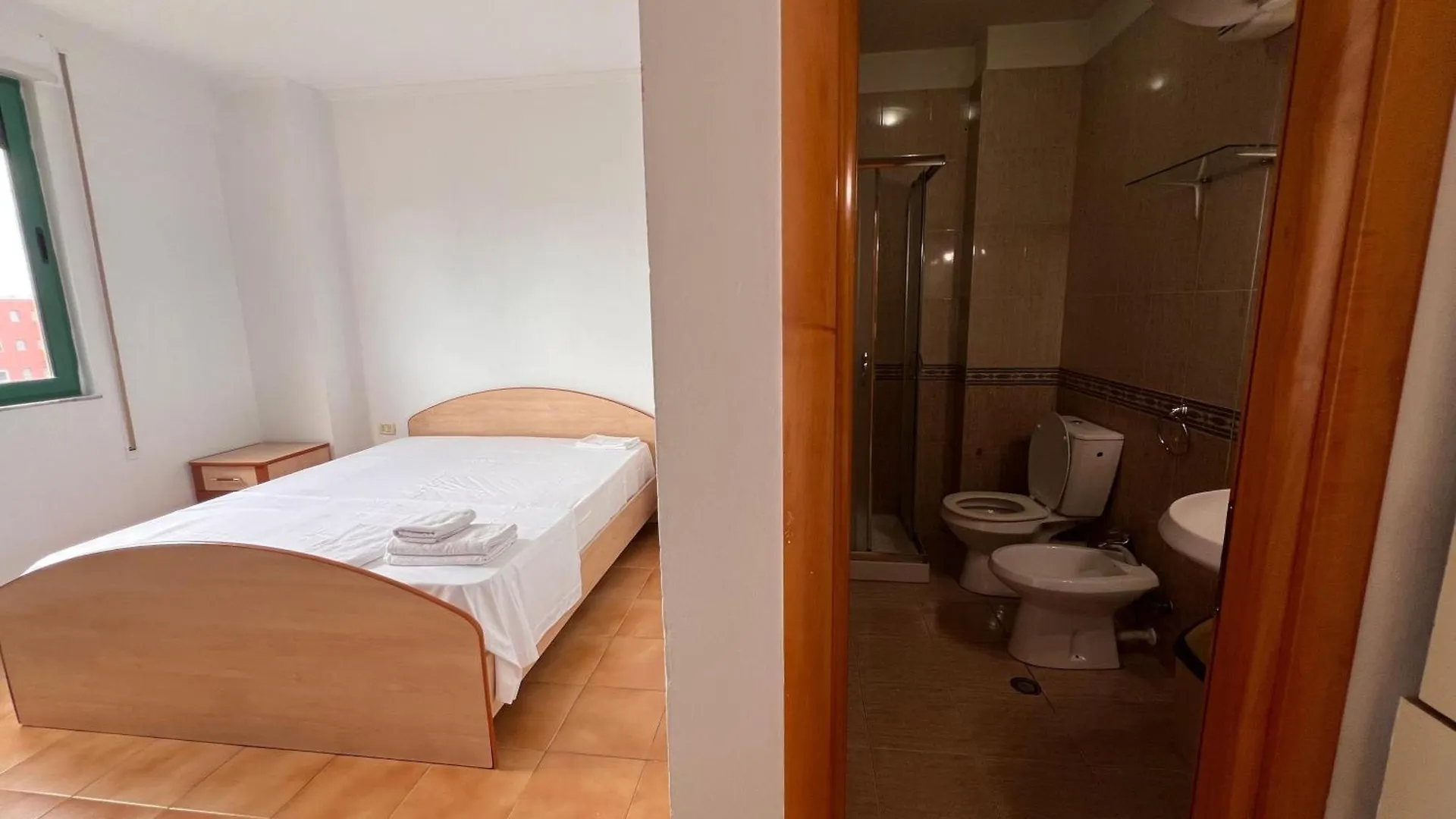 Kalpazo Home New Bazzar Tirana Apartment