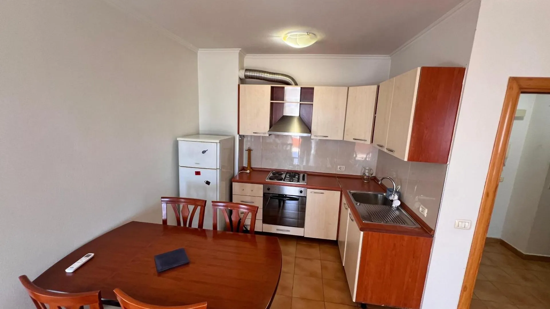 Kalpazo Home New Bazzar Tirana Apartment
